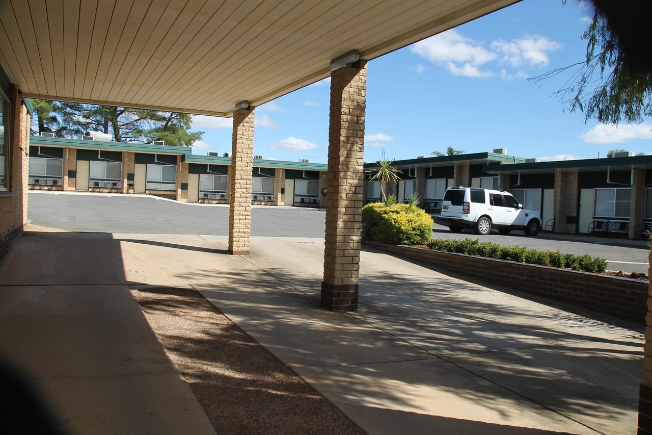 Hi Way Eight Motor Inn Stawell Kültér fotó