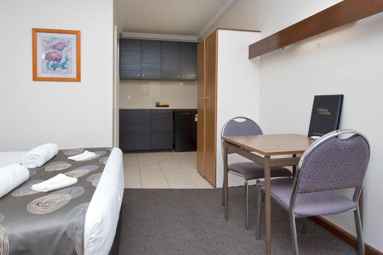 Hi Way Eight Motor Inn Stawell Kültér fotó