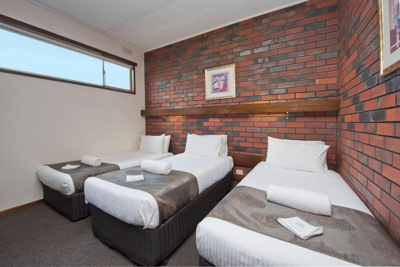 Hi Way Eight Motor Inn Stawell Kültér fotó